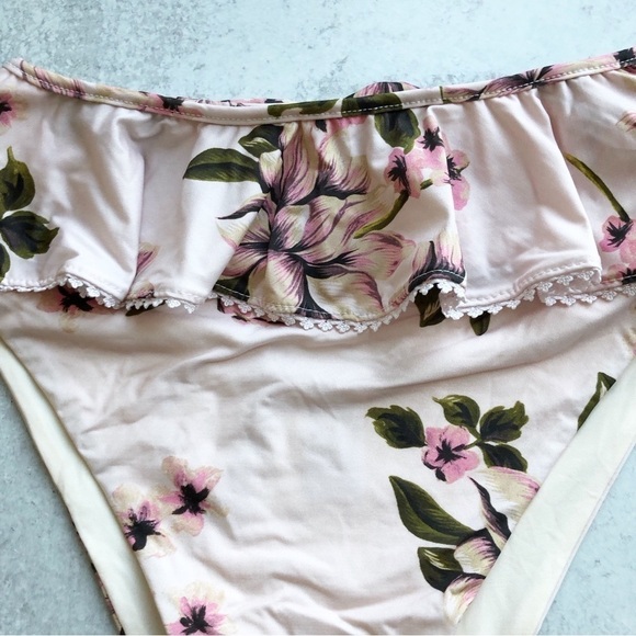 Beach Riot Daisy Ruffled High Rise Waist Bikini Bottom Pink Floral Size Large - Picture 10 of 13